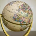 Global Economic Spotlight: China's AI Investment Boom and U.S. Trade Tensions 2025