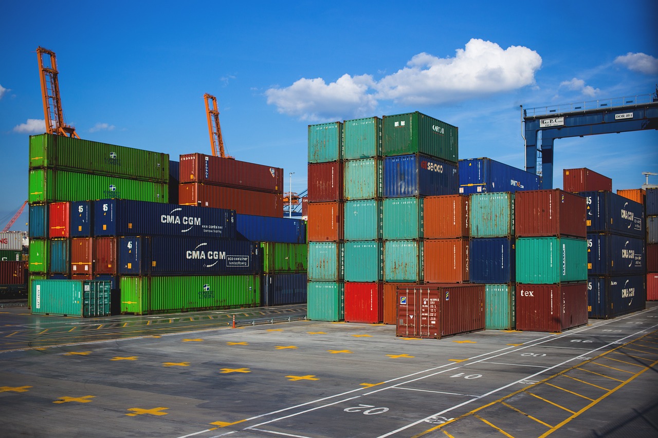 US and EU Speed Up Supply Chain Diversification from China – June 2025 Global Economic Update